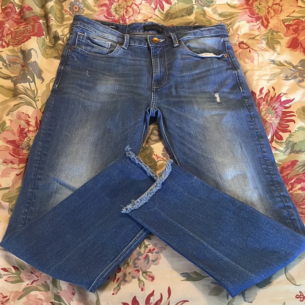 BENETTON JEANS Size 32 x 28 Classic Denim Low Crotch Stretch Cotton Distressed